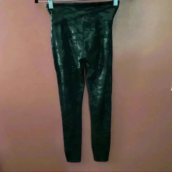 SPANX Faux Leather Camo Leggings - Picture 7 of 8